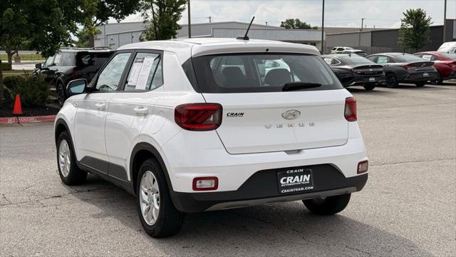 2023 Hyundai Venue SE