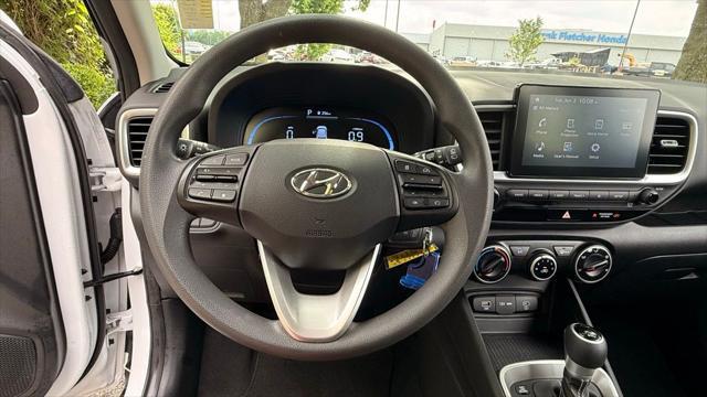 2023 Hyundai Venue SE