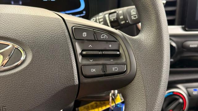2023 Hyundai Venue SE