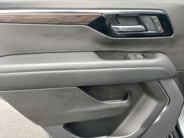 2025 Chevrolet Tahoe 4WD LT