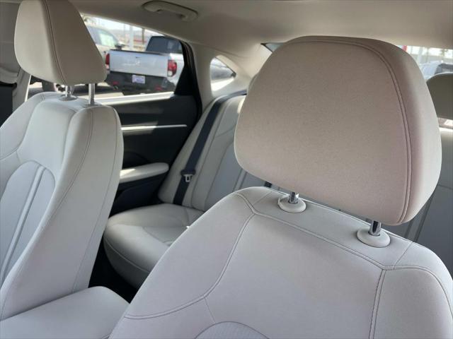 2025 Hyundai Sonata Hybrid SEL