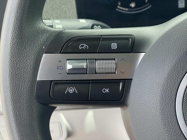 2025 Hyundai Kona SE