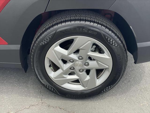 2025 Hyundai Kona SE
