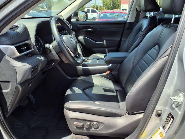 2024 Toyota Highlander XLE