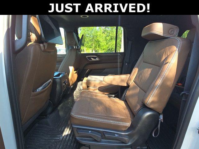 2024 Chevrolet Suburban 4WD High Country