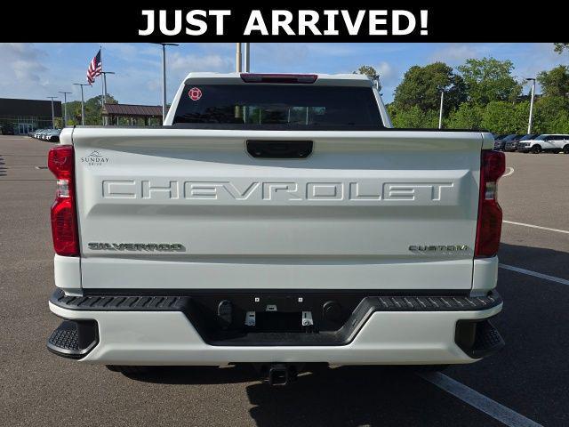 2024 Chevrolet Silverado 1500 4WD Crew Cab Short Bed Custom