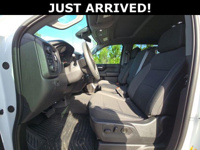 2024 Chevrolet Silverado 1500 4WD Crew Cab Short Bed Custom