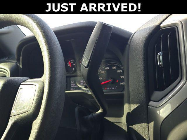 2024 Chevrolet Silverado 1500 4WD Crew Cab Short Bed Custom