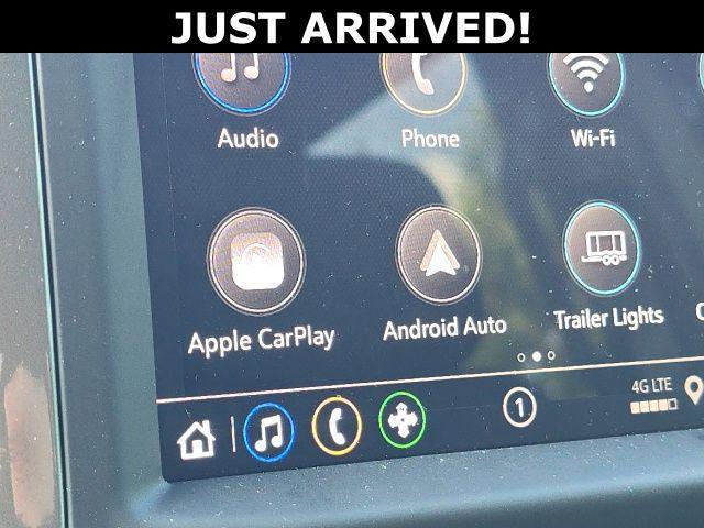 2024 Chevrolet Silverado 1500 4WD Crew Cab Short Bed Custom