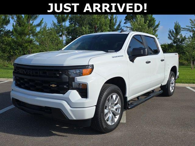 2024 Chevrolet Silverado 1500 4WD Crew Cab Short Bed Custom