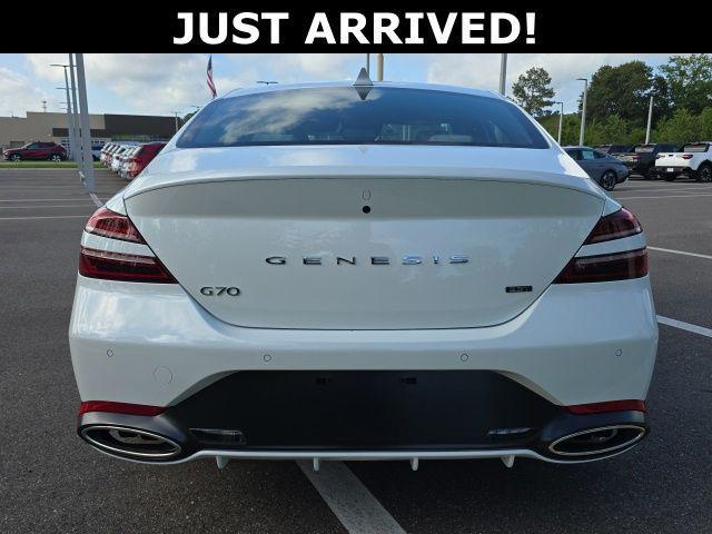 2022 Genesis G70 3.3T RWD