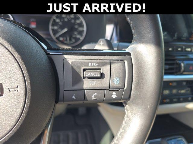 2023 Nissan Pathfinder SL 4WD