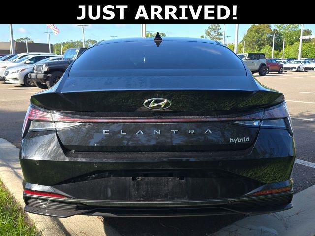 2022 Hyundai Elantra Hybrid Limited