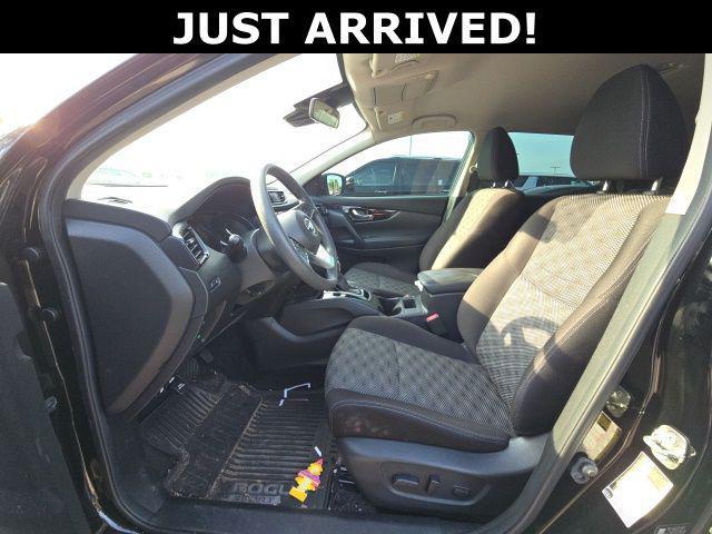 2020 Nissan Rogue Sport SV FWD Xtronic CVT