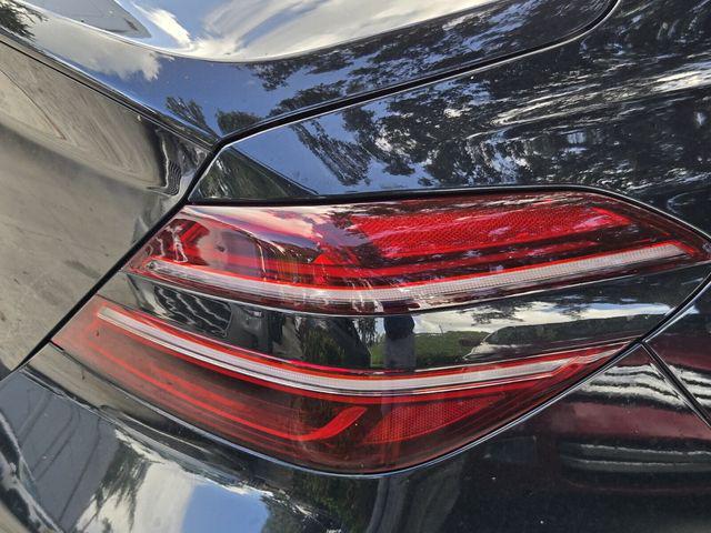 2023 Genesis G70 2.0T RWD