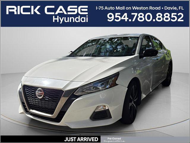 2022 Nissan Altima SR FWD for sale in DAVIE, FL