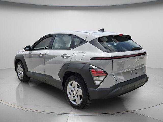 2025 Hyundai Kona SE