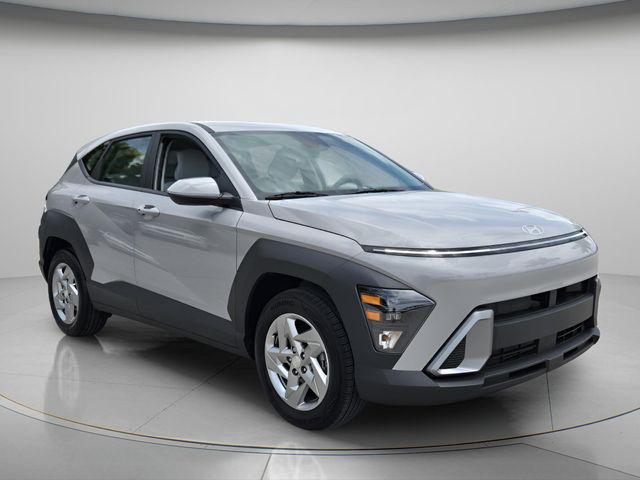 2025 Hyundai Kona SE