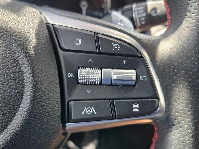 2023 Genesis G70 2.0T RWD
