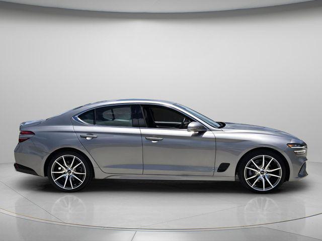 2023 Genesis G70 2.0T RWD