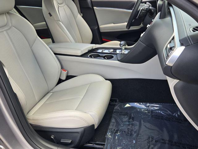 2023 Genesis G70 2.0T RWD