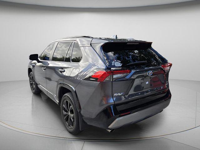 2024 Toyota RAV4 Hybrid SE