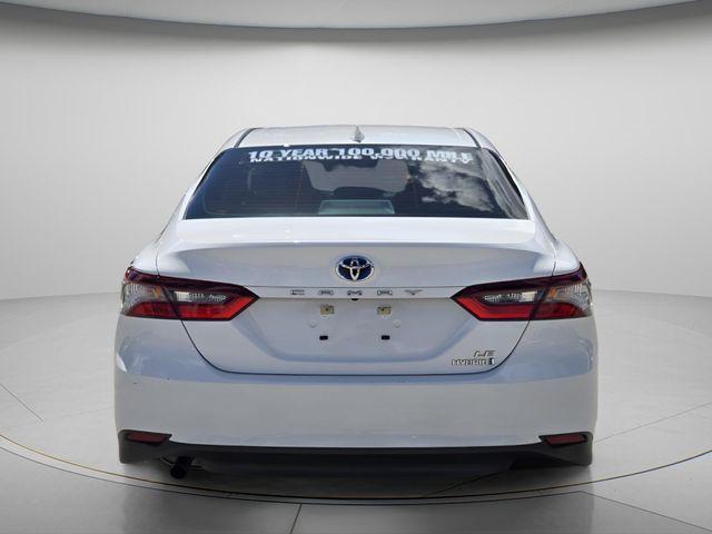 2022 Toyota Camry LE Hybrid