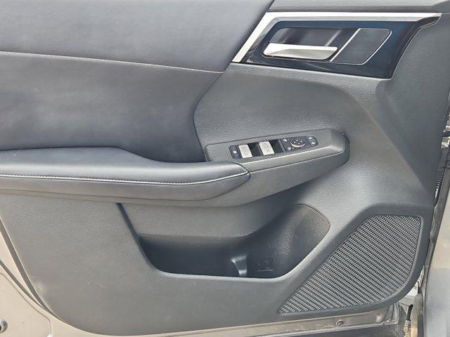 2022 Mitsubishi Outlander Black Edition S-AWC