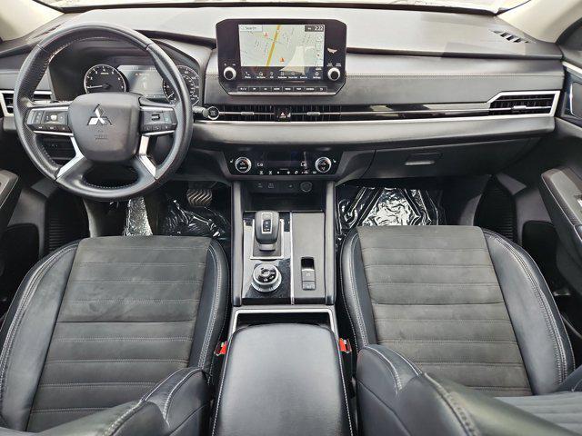 2022 Mitsubishi Outlander Black Edition S-AWC