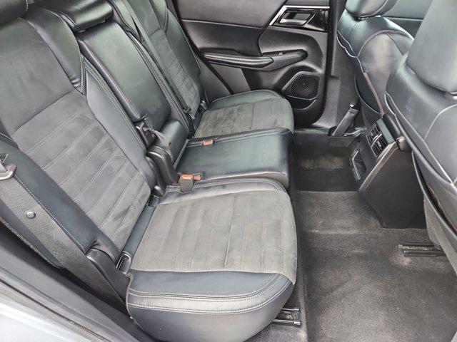 2022 Mitsubishi Outlander Black Edition S-AWC