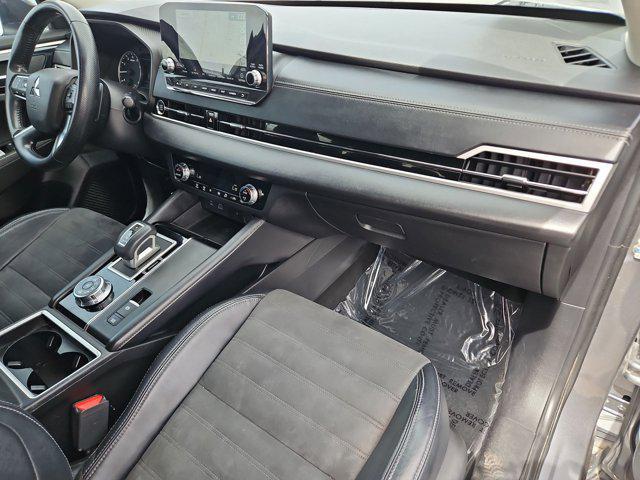 2022 Mitsubishi Outlander Black Edition S-AWC