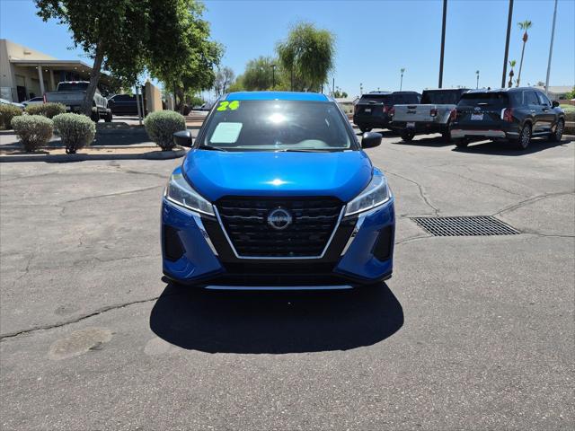 2024 Nissan Kicks S Xtronic CVT