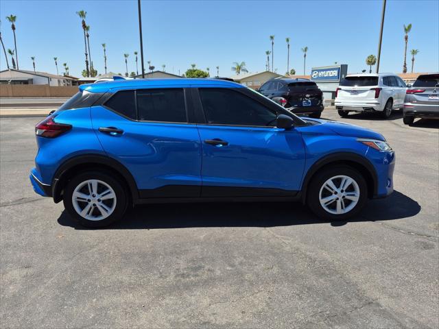 2024 Nissan Kicks S Xtronic CVT