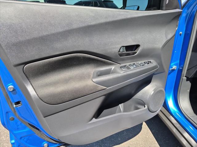 2024 Nissan Kicks S Xtronic CVT