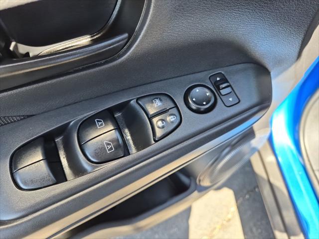 2024 Nissan Kicks S Xtronic CVT