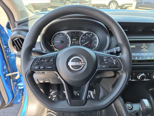 2024 Nissan Kicks S Xtronic CVT