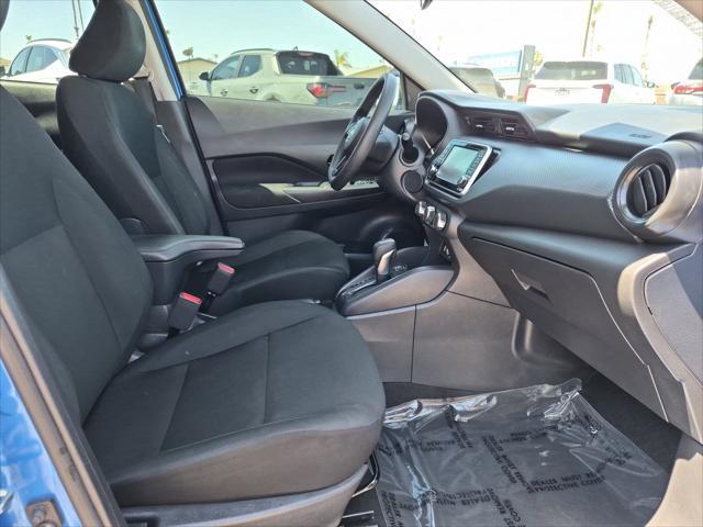 2024 Nissan Kicks S Xtronic CVT