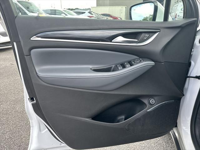 2021 Buick Enclave AWD Essence