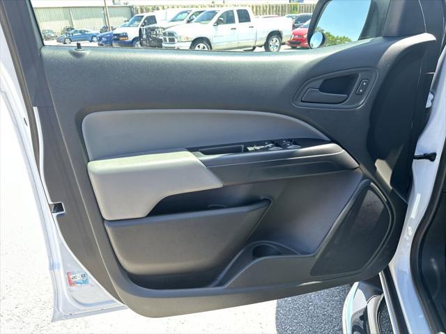 2022 Chevrolet Colorado 2WD Crew Cab Short Box WT