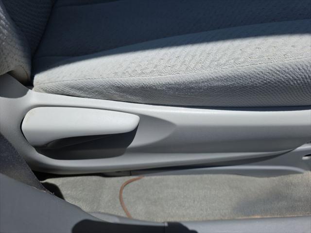 2012 Toyota Sienna LE V6 8 Passenger