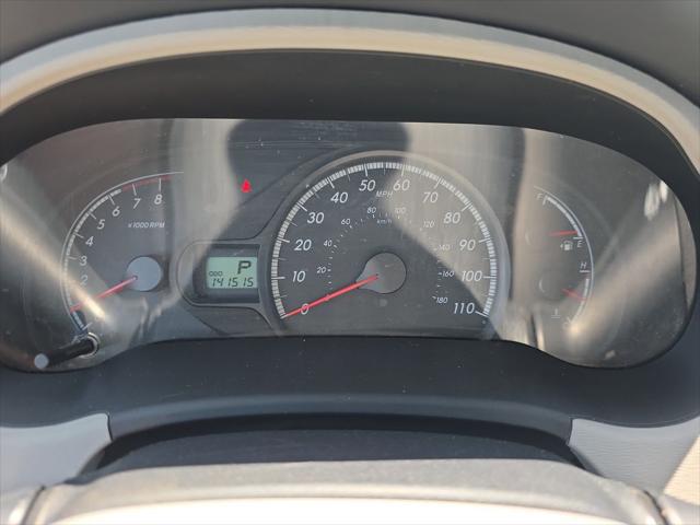 2012 Toyota Sienna LE V6 8 Passenger