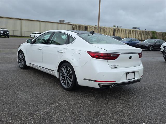 2018 Kia Cadenza Technology
