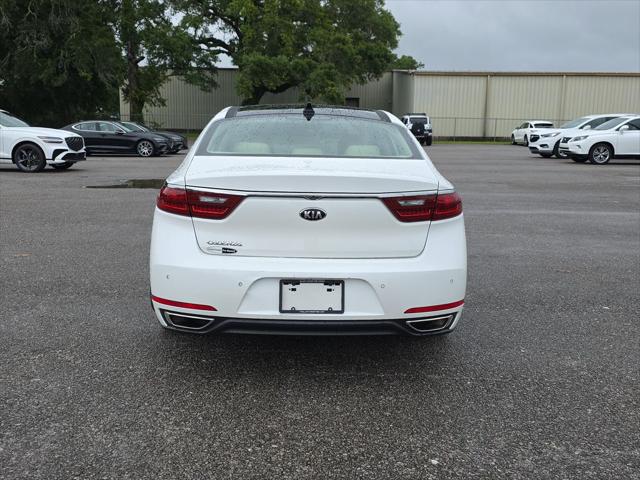 2018 Kia Cadenza Technology