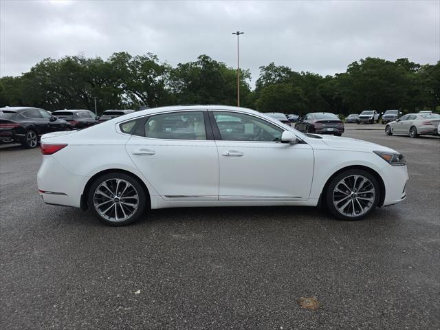2018 Kia Cadenza Technology
