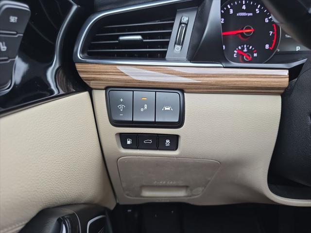 2018 Kia Cadenza Technology