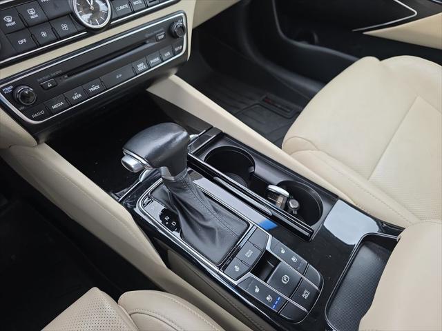 2018 Kia Cadenza Technology
