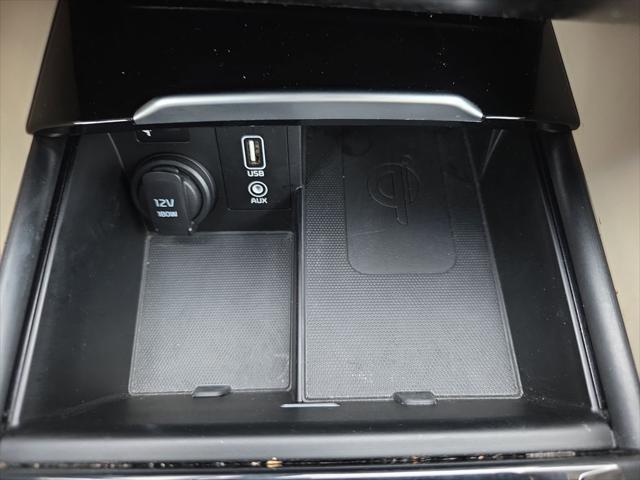 2018 Kia Cadenza Technology
