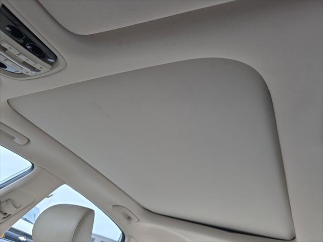 2018 Kia Cadenza Technology