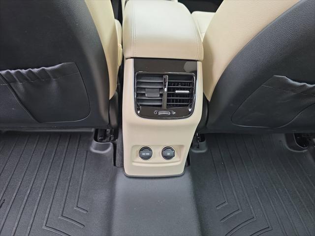 2018 Kia Cadenza Technology