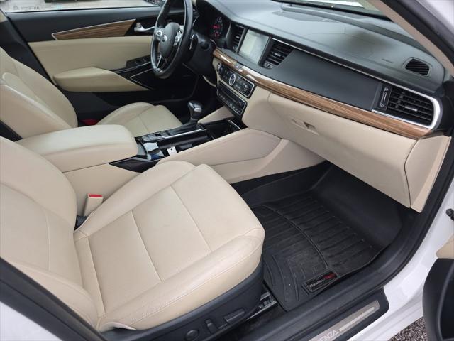 2018 Kia Cadenza Technology